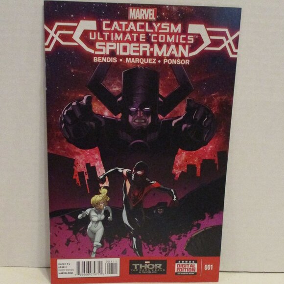 Marvel Cataclysm Ultimate Comics Spiderman #1 & 2 Red White Black Comic Books - Picture 1 of 8